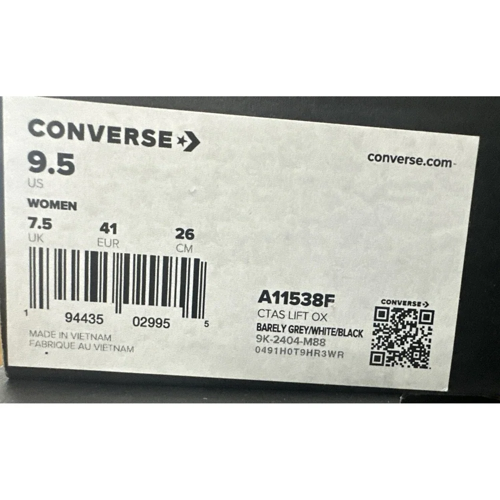 Converse Women's Chuck‎ Taylor All Star Lift Low  Platform Sneakers Size 9.5 New - Picture 12 of 12